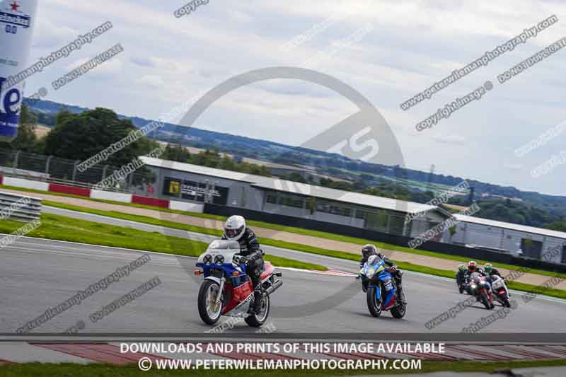 donington no limits trackday;donington park photographs;donington trackday photographs;no limits trackdays;peter wileman photography;trackday digital images;trackday photos
